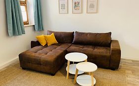 Am Schloss Wolkenstein, 86M2, 3Br, Babybett, Office