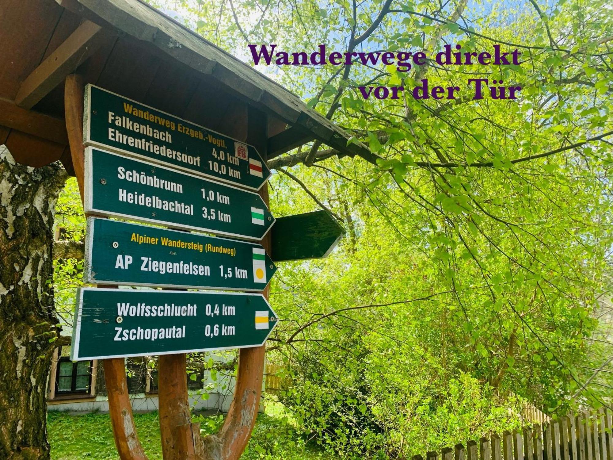 Am Schloss Wolkenstein, 86M2, 3Br, Babybett, Office Exterior foto