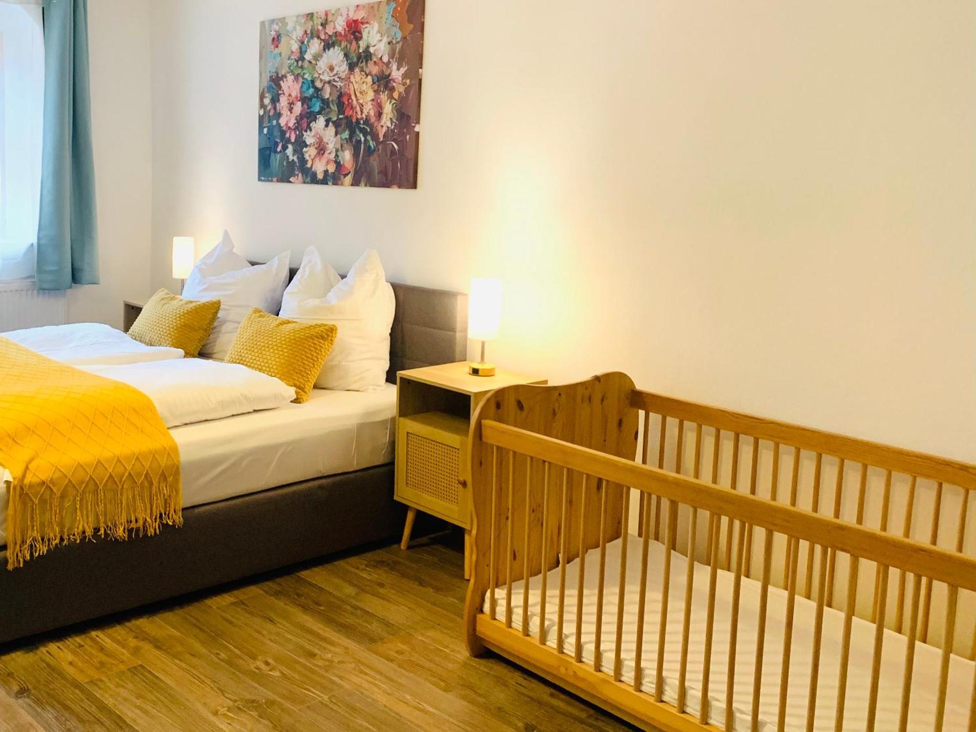 Am Schloss Wolkenstein, 86M2, 3Br, Babybett, Office Exterior foto